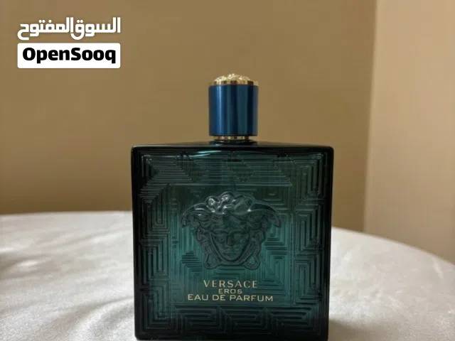 علبة فيرزاتشي الاصليه ناقص منها يادوب