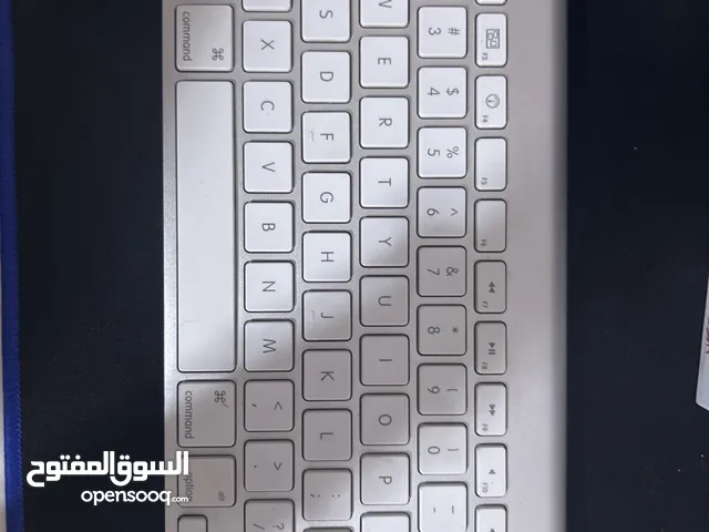 Keyboard apple wireless old