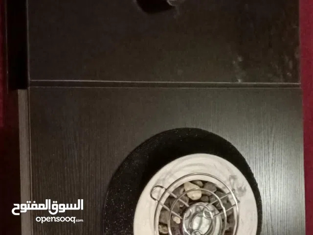 طاولة وسط مع درج بحاله ممتازه