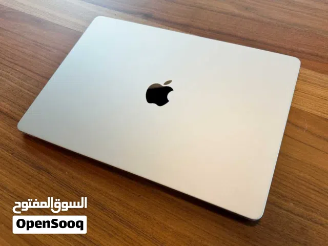 ماك بوك اير m3 حجم 15.3