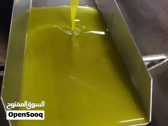 زيت زيتون من مزارع الحاكوره