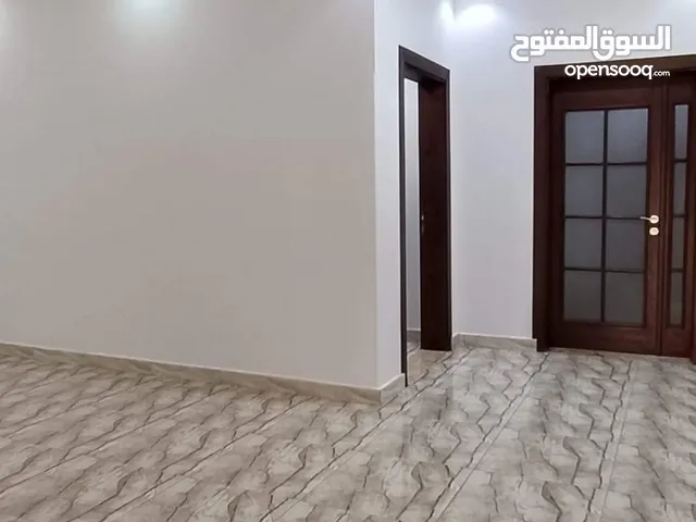 180 m2 1 Bedroom Apartments for Rent in Benghazi Other