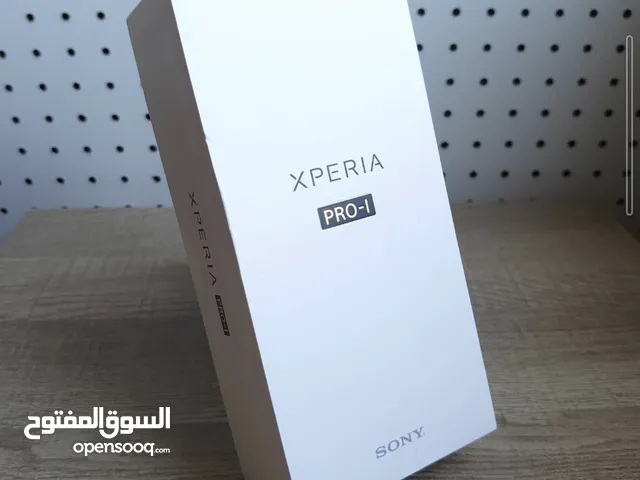 سوني اكسبيريا برو-اي 512 كيكا، كاميرا بمستشعر صور بدقة 4K بمعدل 120 إطارًا في الثانية وفتحة عدسة مزد