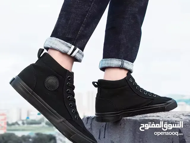 حذاء اسود كتان جديد