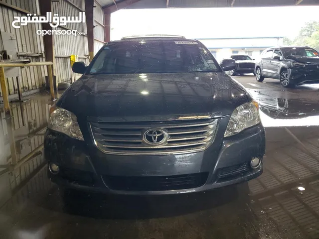 Used Toyota Avalon in Tripoli