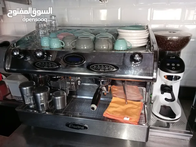 ماكينه قهوه مع طحانه للبيع