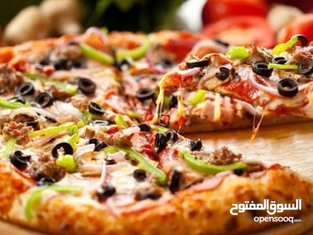 أسطى بيتزا أجنبي باحث عن عمل في طرابلس
