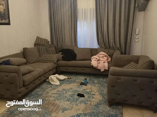 200 m2 4 Bedrooms Apartments for Rent in Amman Al Rabiah