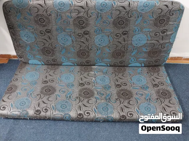 فرشات أسفنج مفرد للبيع ضغط متوسط