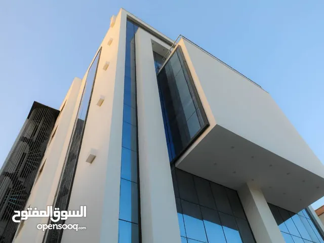 مبنى اداري للبيع يمشي مقر شركة او عيادة او مصلحة حكومية ....