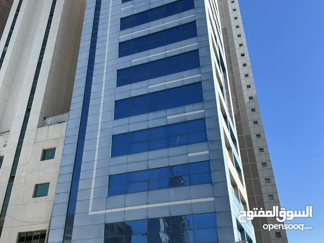 مكاتب و محلات للإيجار بشرق ش/احمد الجابر برج المستشار