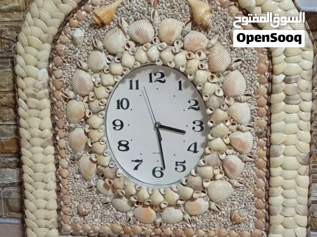 ساعه للبيع