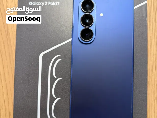 Samsung galaxy z fold 7 16/ 1 terabyte [ 1000gb ] just slightly used same new condition with warrant