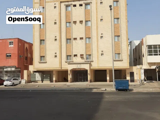 شقة للإيجار بحى الربوة عوائل ( 3 غرف 2 حمام 1 مطبخ 1صالة)