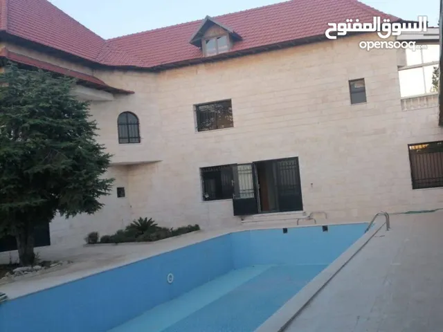 1400 m2 More than 6 bedrooms Villa for Sale in Amman Khalda