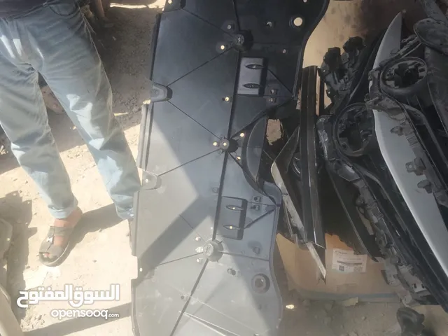 تويويا يارس 2022 غطاء اسف الماتور