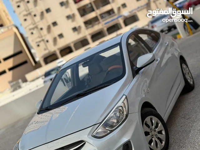 Hyundai Accent 2016 mid option in excellent condition