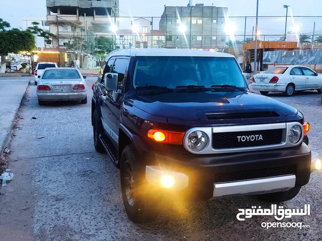 Used Toyota FJ in Zawiya