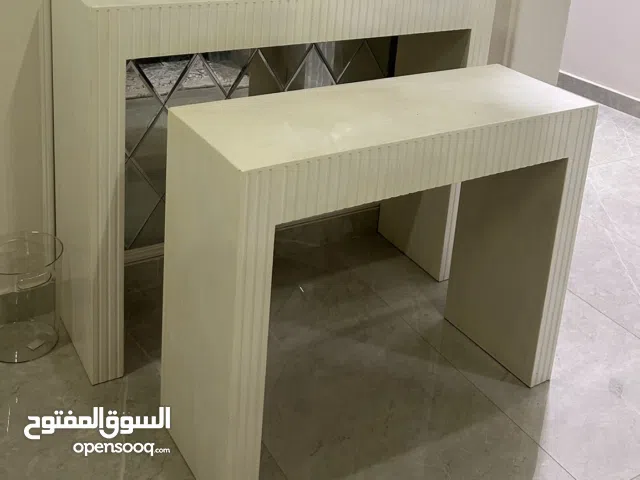للبيع طاولات 2
