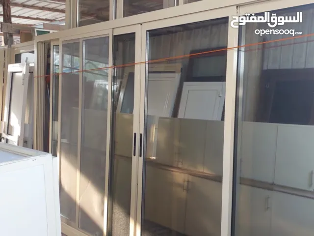 سلايدنق دور المنيوم للبيع بحالة ممتازة ونظيف مقاس 334×213