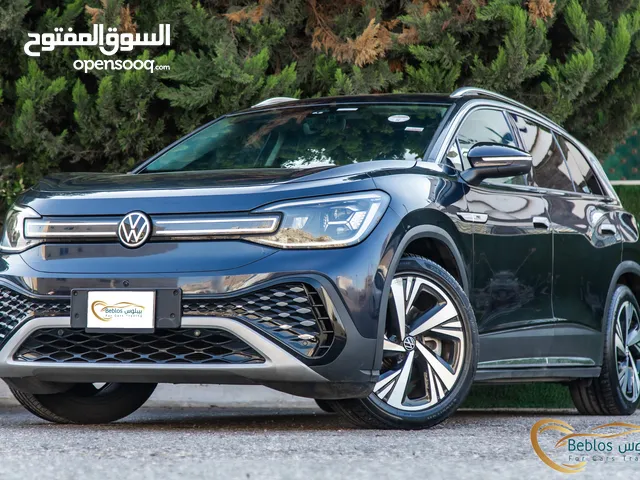 Volkswagen ID6 Crozz Pro 2022 VIP  السيارة بحالة ممتازة جدا و قطعت مسافة 63,000 كيلو متر