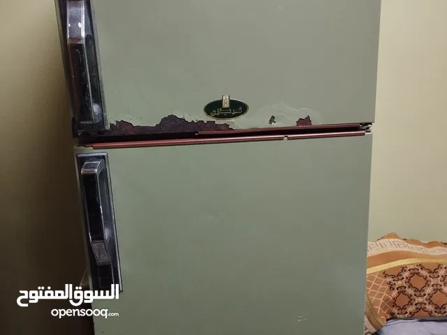 ثلاجه كريازي للبيع