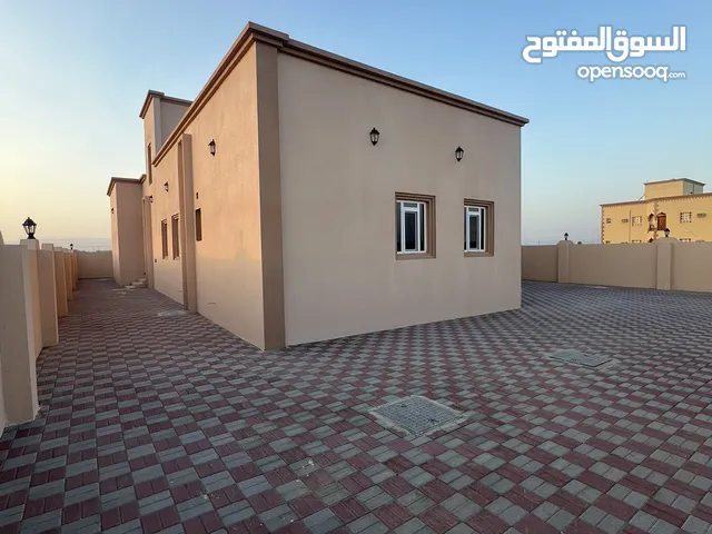 منزل جديد للبيع في عز ولاية منح