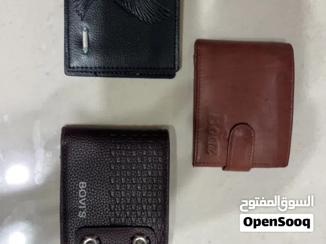 بوك جلد تاخذهم كلهم ب30درهم