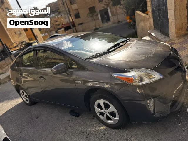 2013 تويوتا بريوس Prius