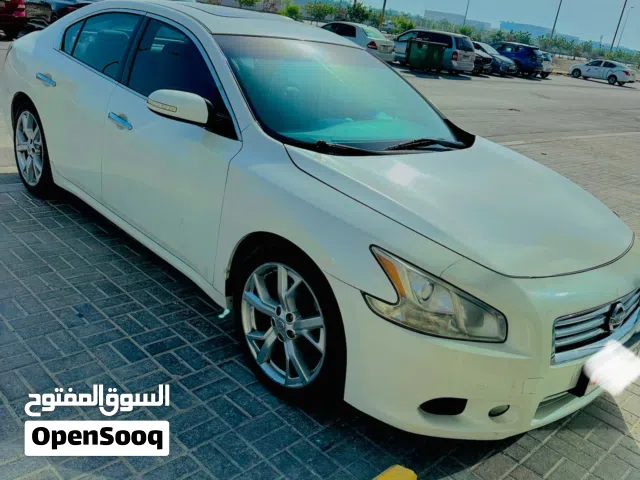 2014 Nissan Maxima Standard