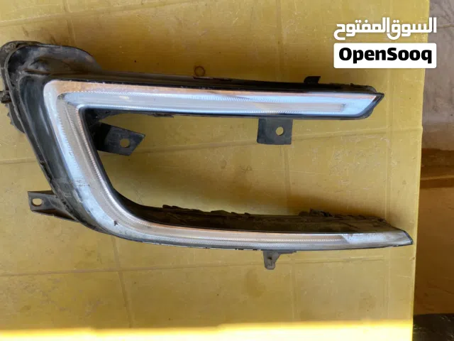 كشاف لافيدا يمين مستعمل نظيف ما بده اشي وبركب ميه بالميه بسعر حرق وما بقصر مع صاحب النصيب
