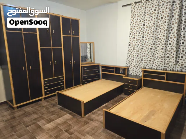 غرفة نوم شبابية