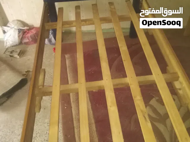 سرير سويدي مصروب كلاء