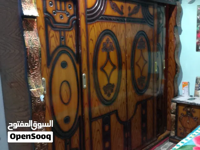 غرفة نوم مستعمله كالجديد السعر 12 الف بالنيش بدون النيش 10الف