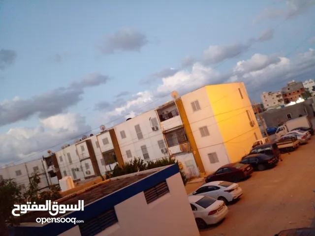 165 m2 4 Bedrooms Apartments for Rent in Tripoli Hay Al-Islami