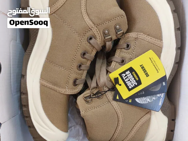 Safety shoes
