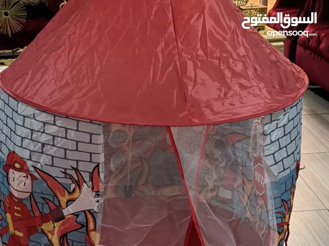 Kids play tent
