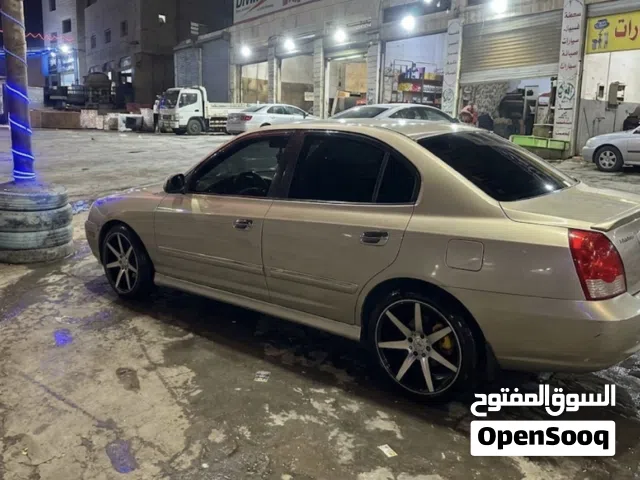 2002, هيونداي, النترا, Standard