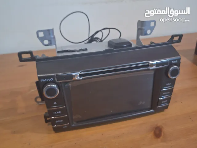 شاشة GPS لسيارة toyota rav 4 2018 استعمال شهر فقط بحالة جيدة و جديدة