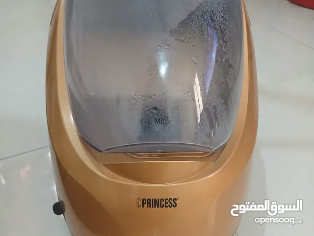 مكواه ستاند كهربائيه