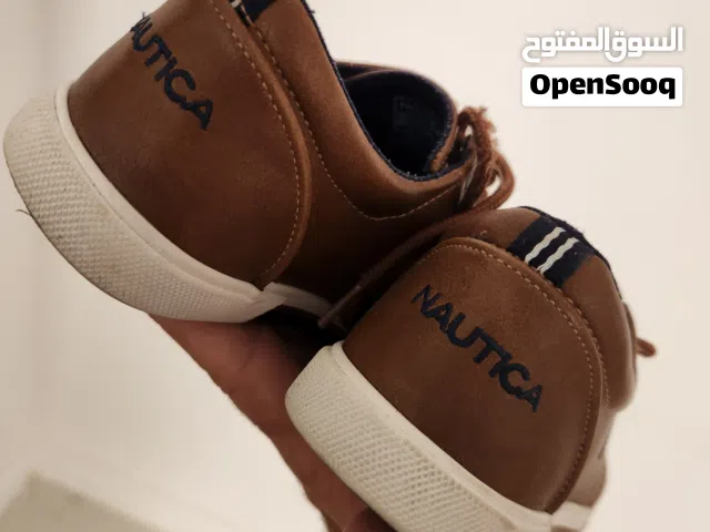 حذاء اطفال ماركه امريكية