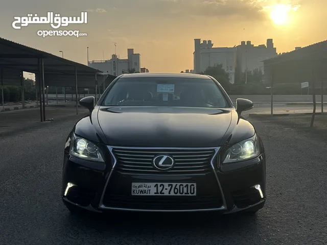 Used Lexus LS in Mubarak Al-Kabeer