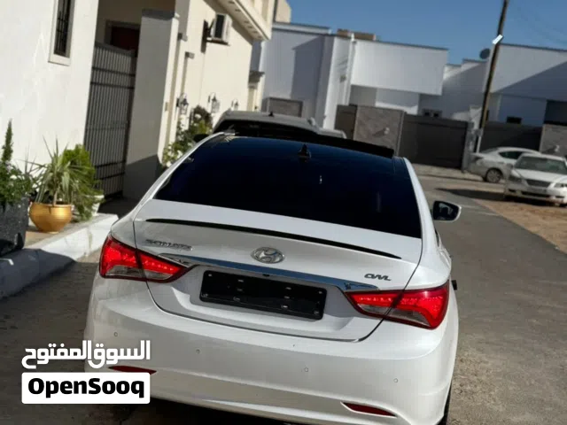 2014 Hyundai Sonata Blue