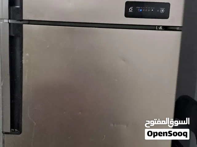 دولاب من اكيا وسرير  60 دينار بوتوجاز ايطالى 40 وثلاجه 75