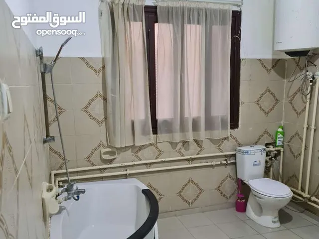 250 m2 4 Bedrooms Apartments for Rent in Tripoli Ras Hassan