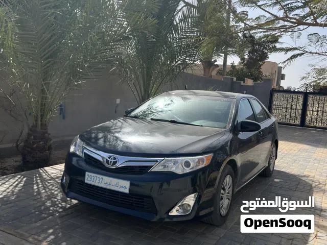 تويوتا كامري 2014