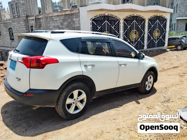 2013 تويوتا راف فور XLE