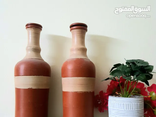 Traditional Clay Water Pot with Lid – Handcrafted Earthenware