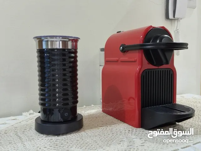 ماكينة قهوه نيسبريسو و محضر حليب