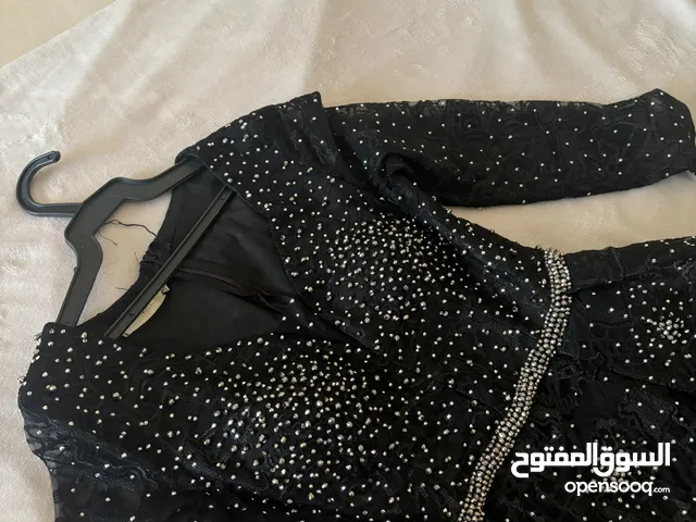 فستان اسود مقاس 40 حفلات بزبط شرعي وبزبط بدون حجاب